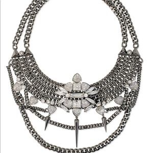 Henri bendel bond st statement necklace
